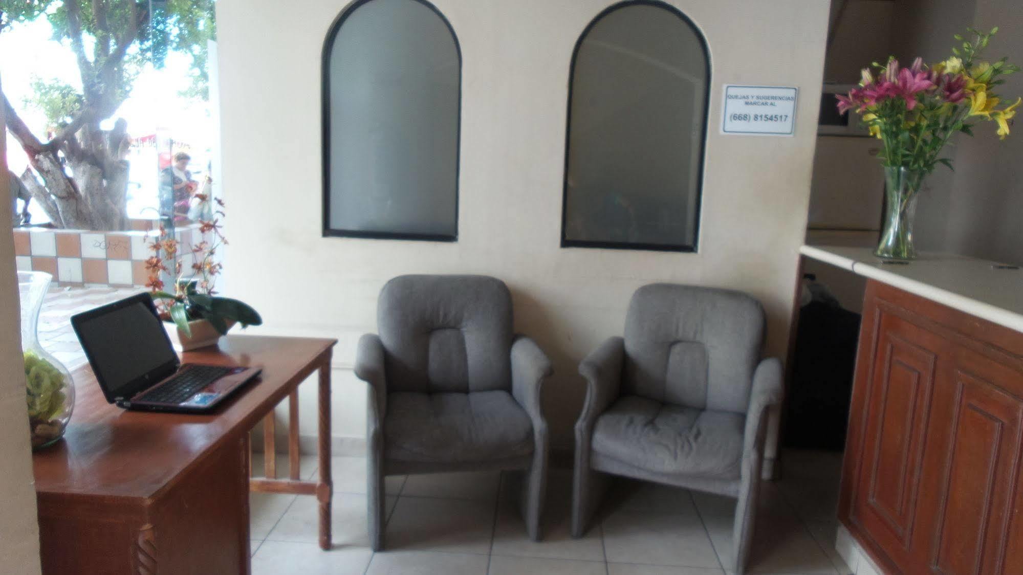 Hotel Del Valle Los Mochis Εξωτερικό φωτογραφία